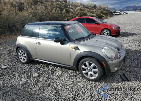 2007 Mini Cooper из США, поврежденный, VIN WMWMF33577TU63395